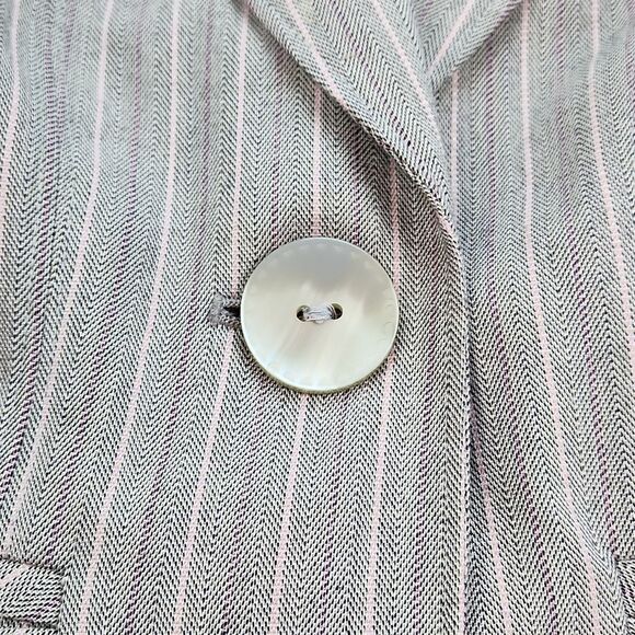 🐞Signature by Larry Levine Gray & Pink Pinstripe Blazer Size 10 - Picture 12 of 15